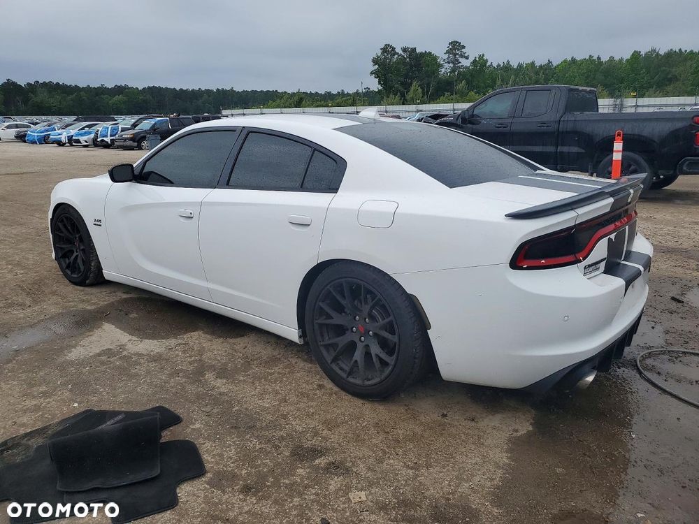 Dodge Charger - 5