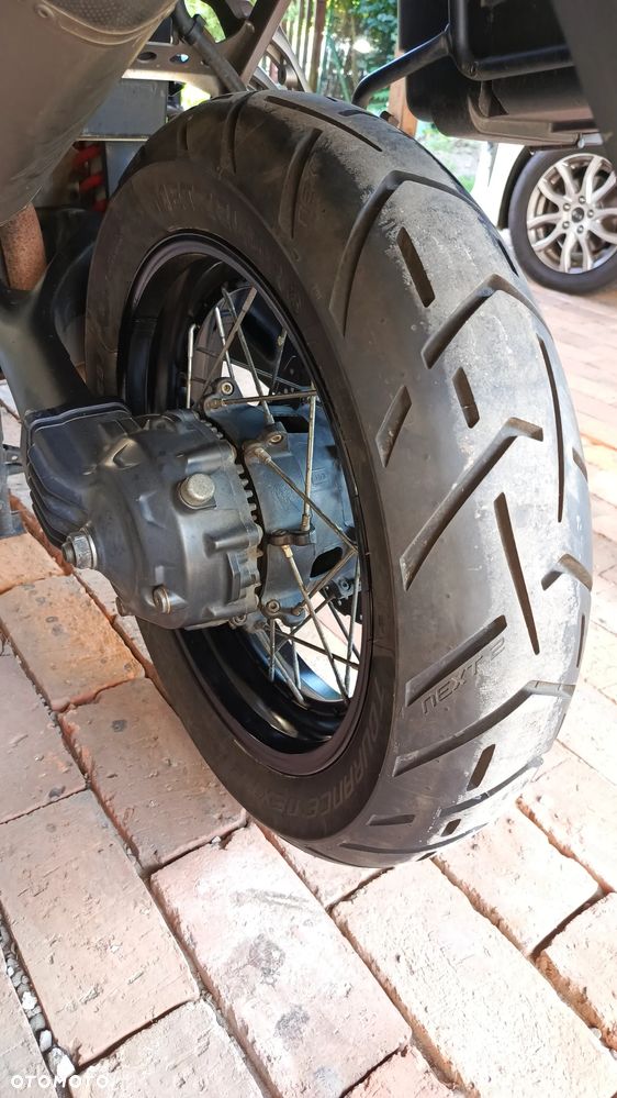 Yamaha Super Tenere - 13