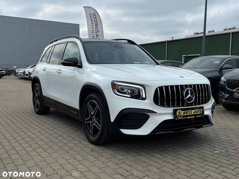Mercedes-Benz GLB - 3