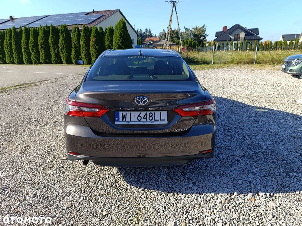 Toyota Camry 2.5 Hybrid Comfort CVT - 10