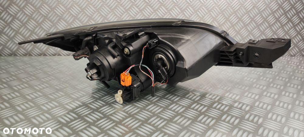 P3665L lampa reflektor lewy lewa przód przednia MAZDA III 3 BK 2004-09 EURO - 8