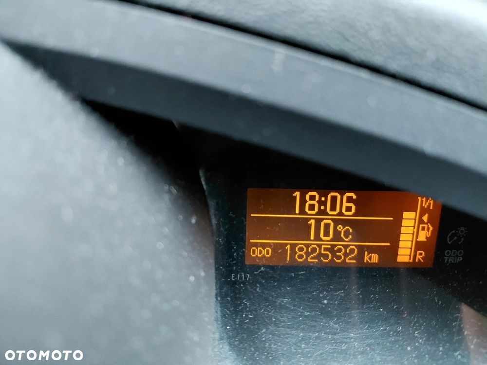 Toyota Verso 1.6 Luna EU5 - 2