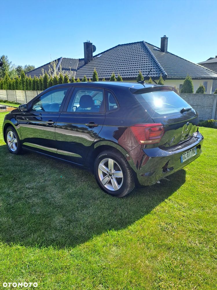 Volkswagen Polo 1.0 ACTIVE - 10