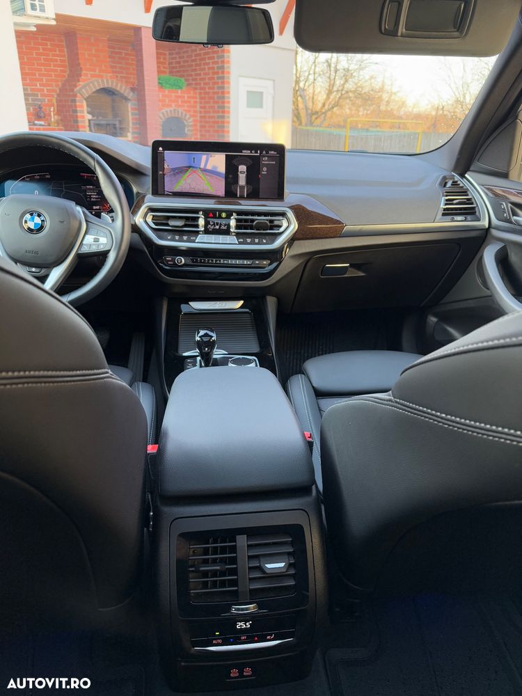 BMW X3 xDrive30i AT xLine - 35