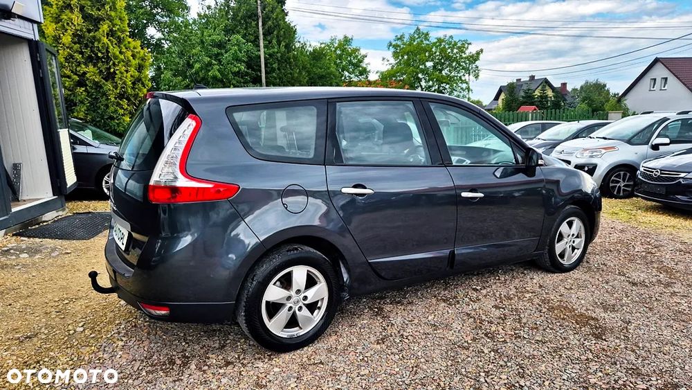 Renault Grand Scenic Gr 2.0 16V Privilege CVT Euro5 - 13