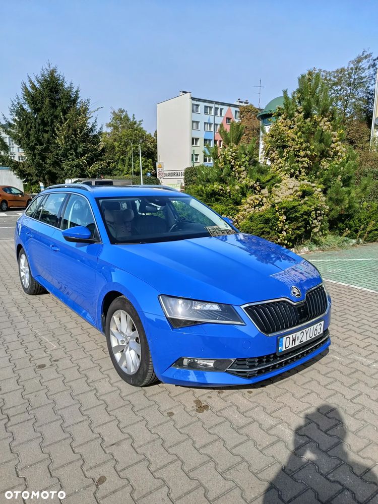 Skoda Superb 2.0 TDI L&K DSG7 - 16