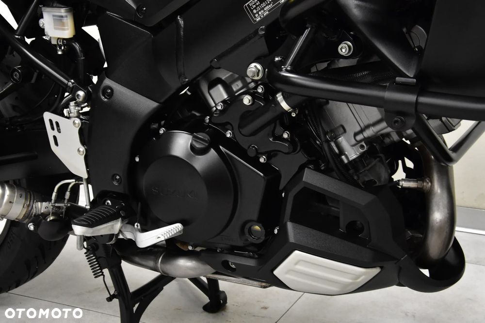 Suzuki V-STROM - 26