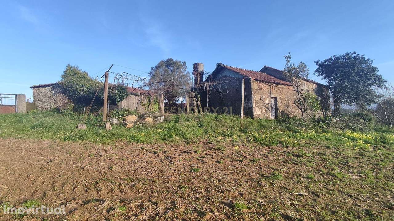 Casa para Recuperação em Escariz S. Martinho, Vila Verde - Grande imagem: 5/14