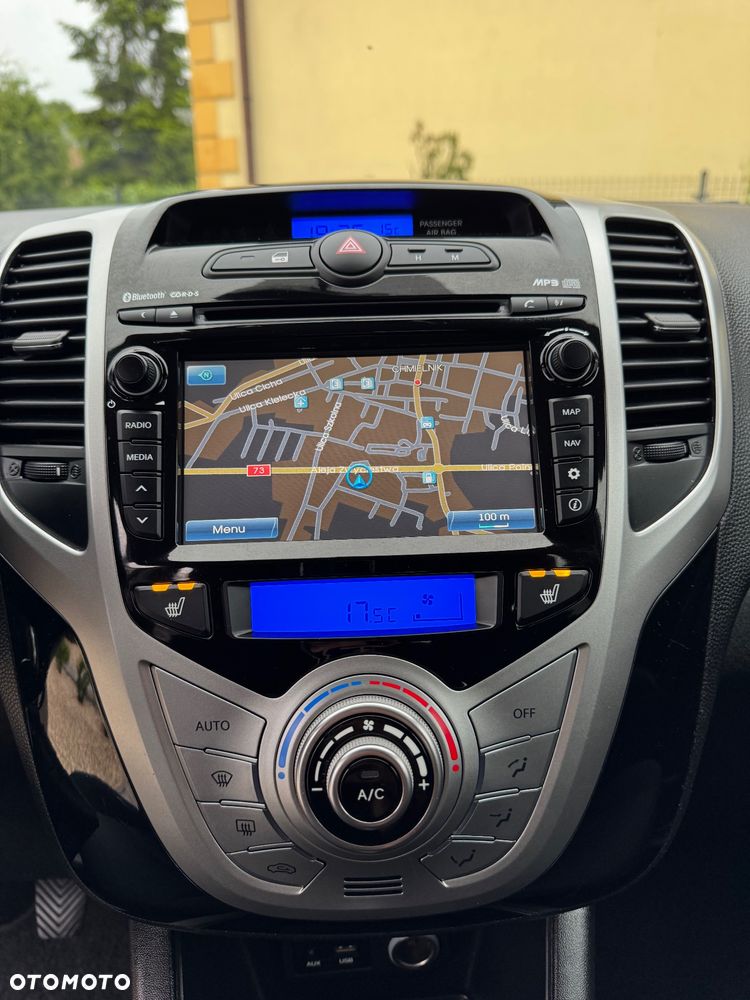 Hyundai ix20 1.4 Premium blue - 18