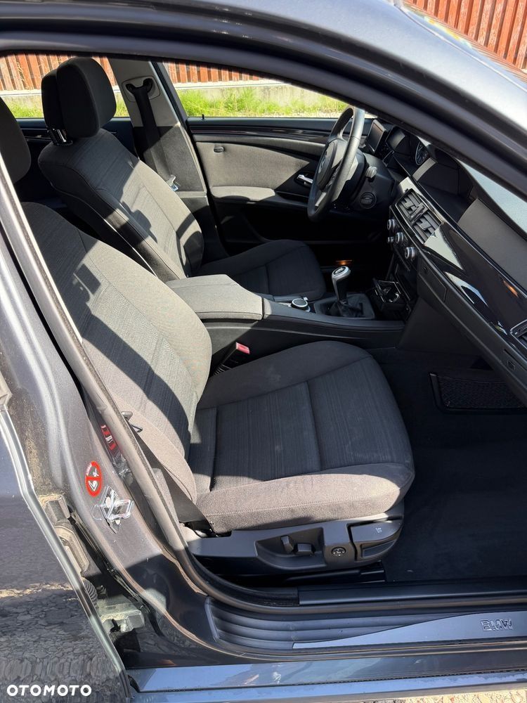 BMW Seria 5 520d - 18
