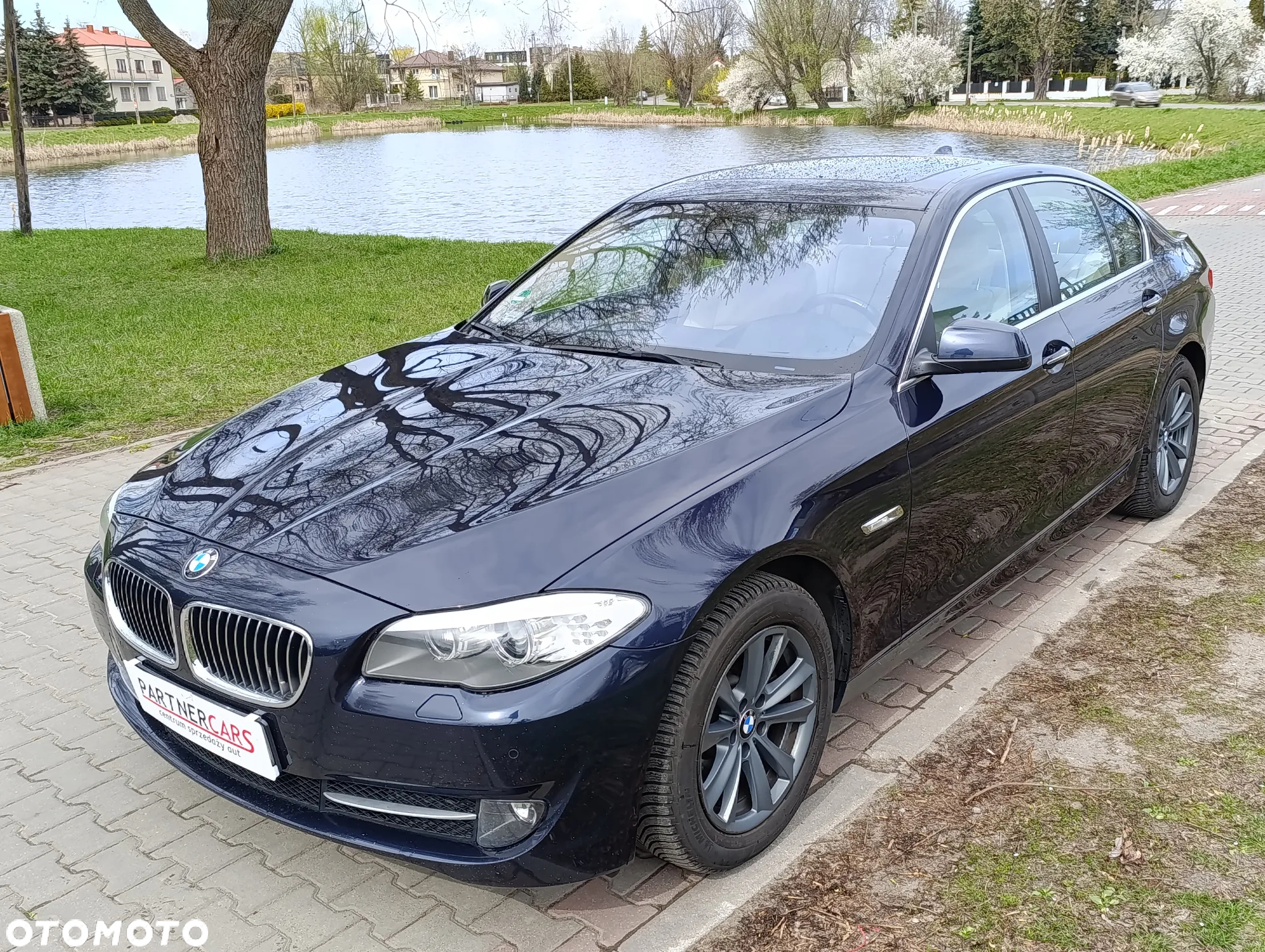 BMW Seria 5 520d Touring Luxury Line - 2