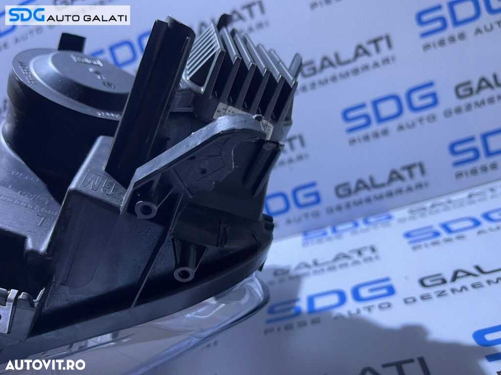 Far Stanga Opel Combo E 2018 - Prezent 90145357 9816826080 - 6