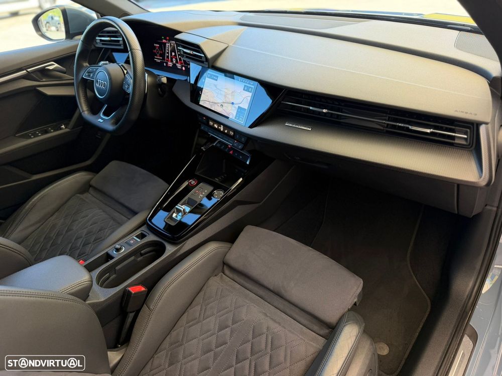Audi RS3 Limousine - 57