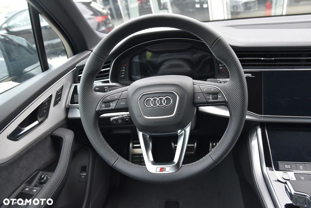 Audi Q7 - 18
