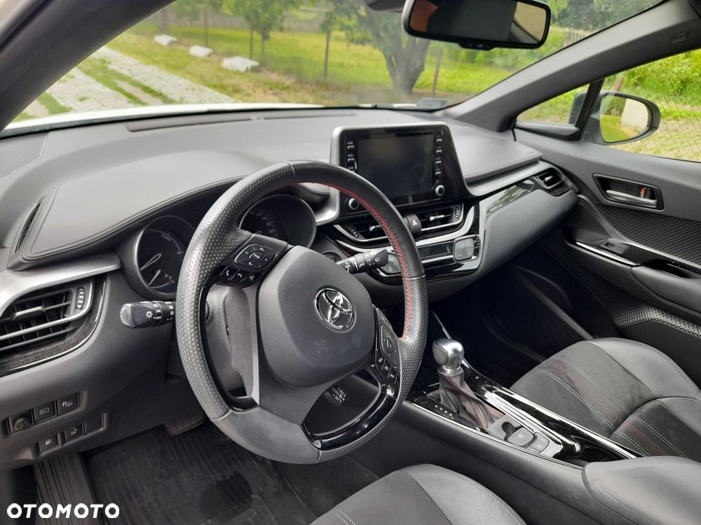 Toyota C-HR - 7