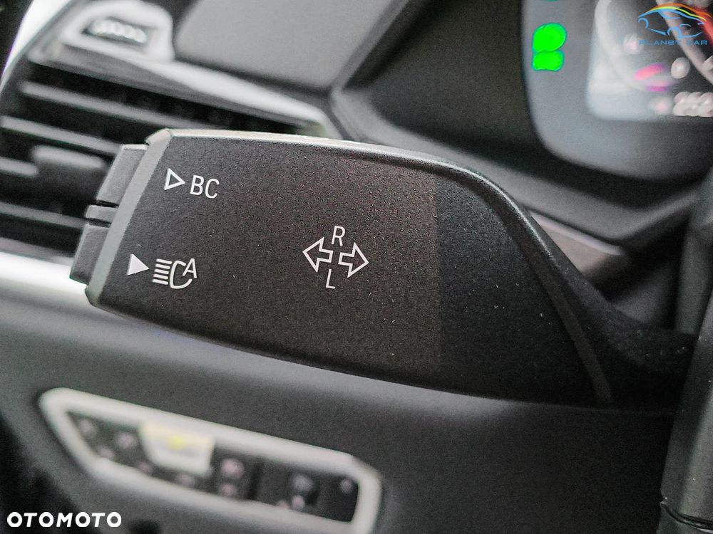 BMW X6 xDrive40d - 29