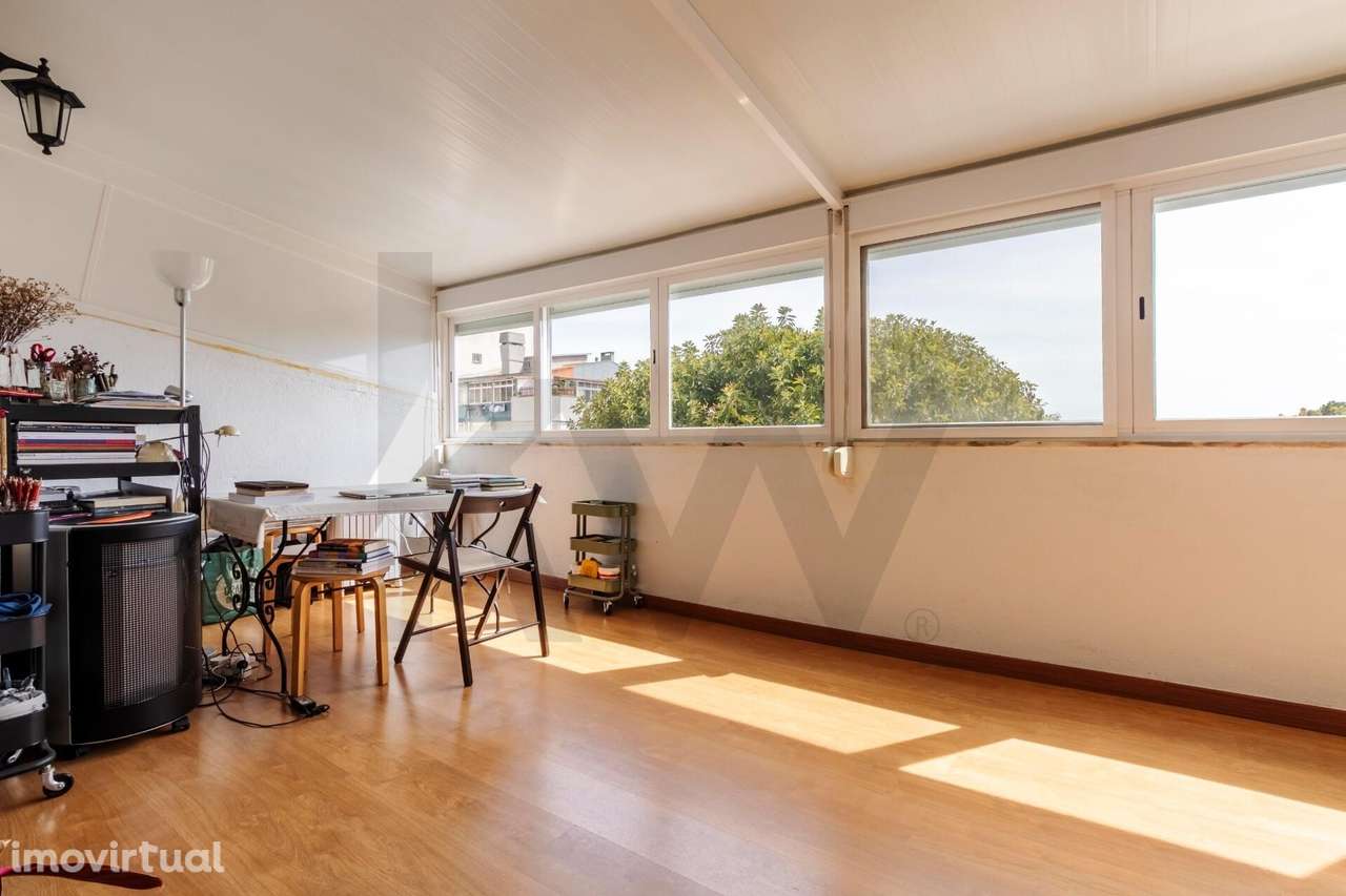 T1 para Venda em Rio de Mouro | Próximo da Estação e Serviços - Grande imagem: 3/26