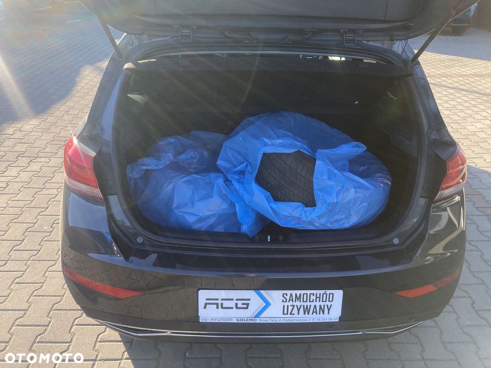 Hyundai i30 1.5 DPI Comfort - 24