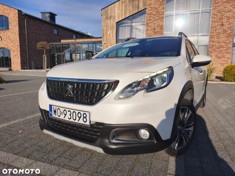 Peugeot 2008 PureTech 130 GPF Stop&Start Allure - 2