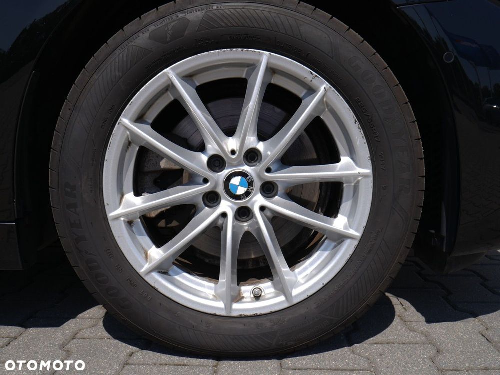 BMW Seria 5 - 24