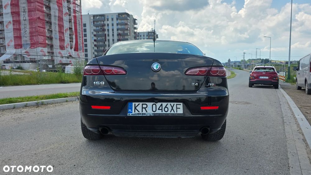Alfa Romeo 159 2.4 JTDM 20V DPF Distinctive - 5