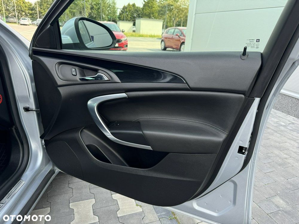 Opel Insignia 2.0 CDTI Cosmo ecoFLEX S&S - 32