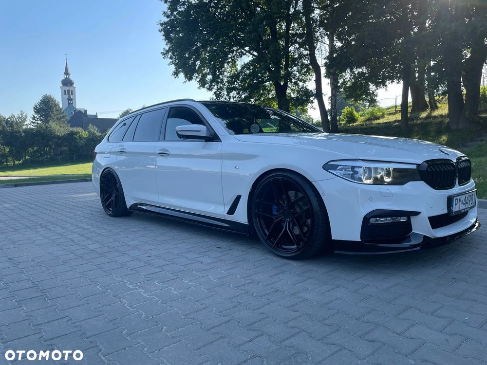 BMW Seria 5 520d xDrive M Sport sport - 2