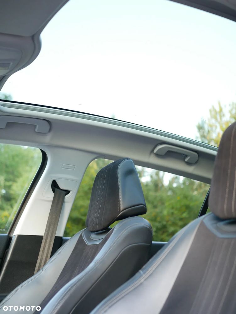 Peugeot 308 1.6 e-HDi Allure S&S - 21