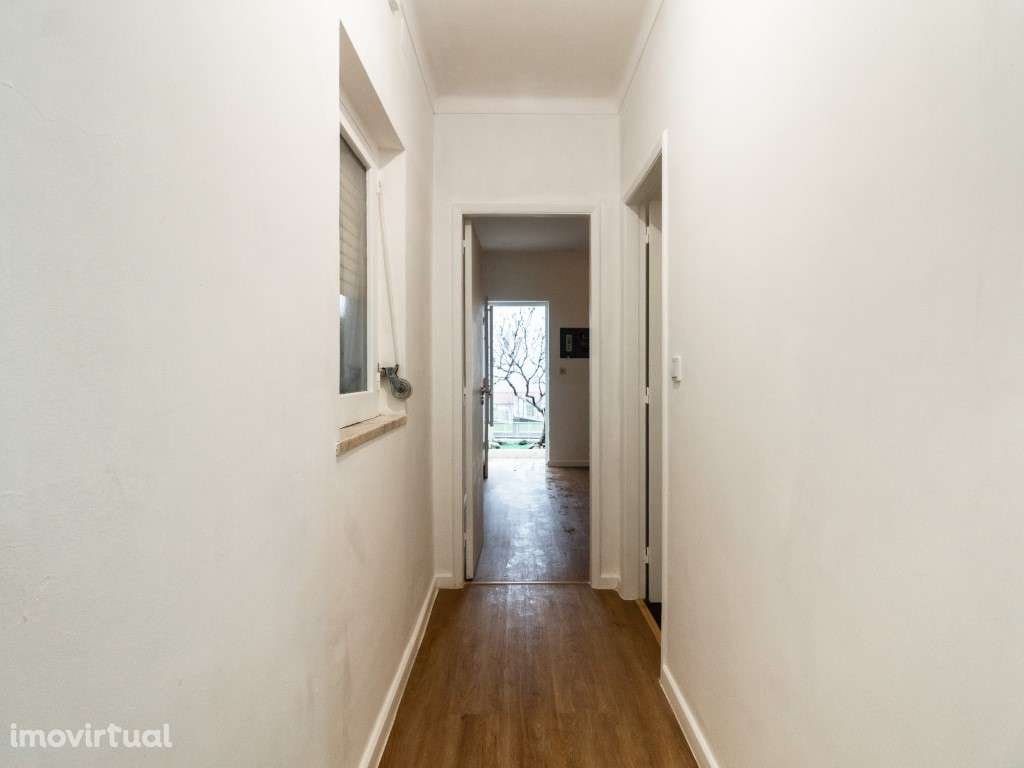 Moradia T4 com terreno a 10 minutos de Coimbra - Grande imagem: 3/23