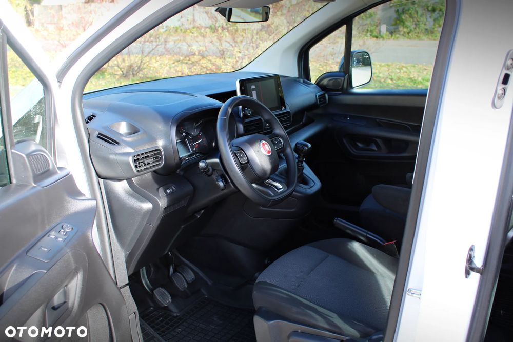 Fiat Doblo Maxi CrewVan 1.5 BlueHDI S&S (bryg.) - 15