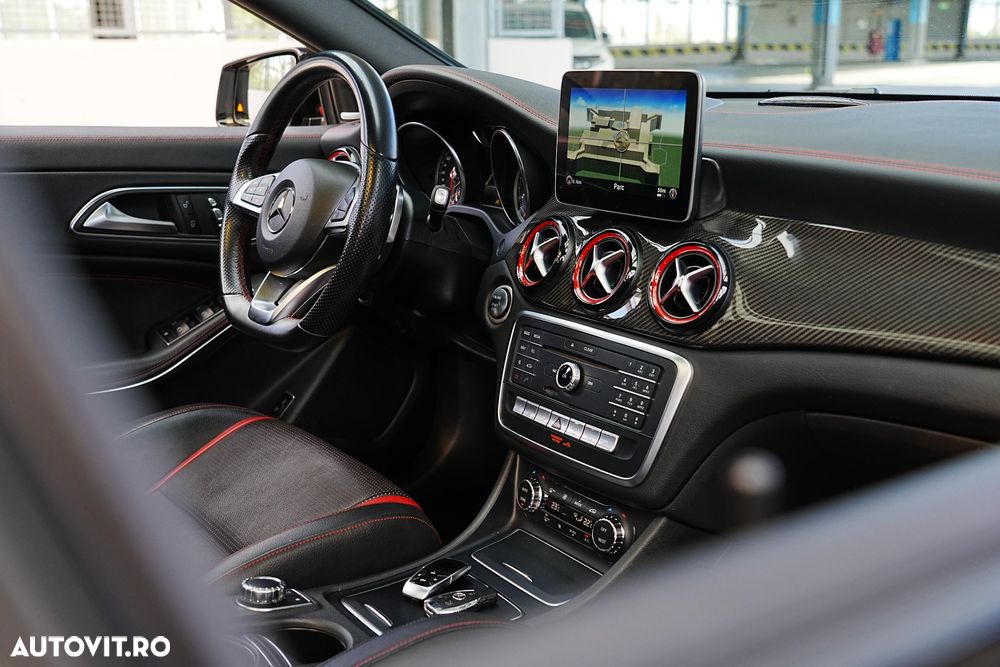 Mercedes-Benz CLA 250 4MATIC 7G-DCT Sport - 18