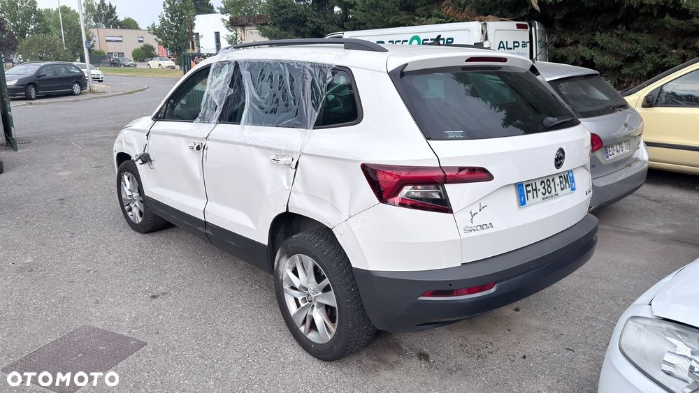 Skoda Karoq 2.0 TDI SCR 4x4 Ambition - 5