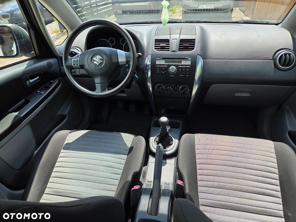Suzuki SX4 1.5 Comfort - 5