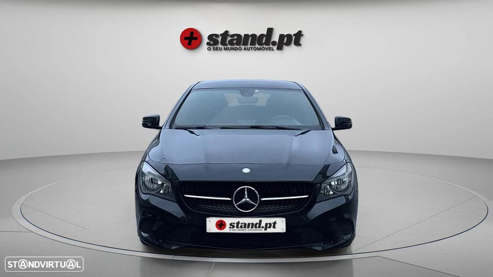 Mercedes-Benz CLA 180 d 7G-DCT Urban - 2