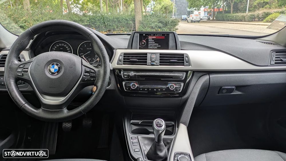 BMW 316 d Touring Advantage - 10