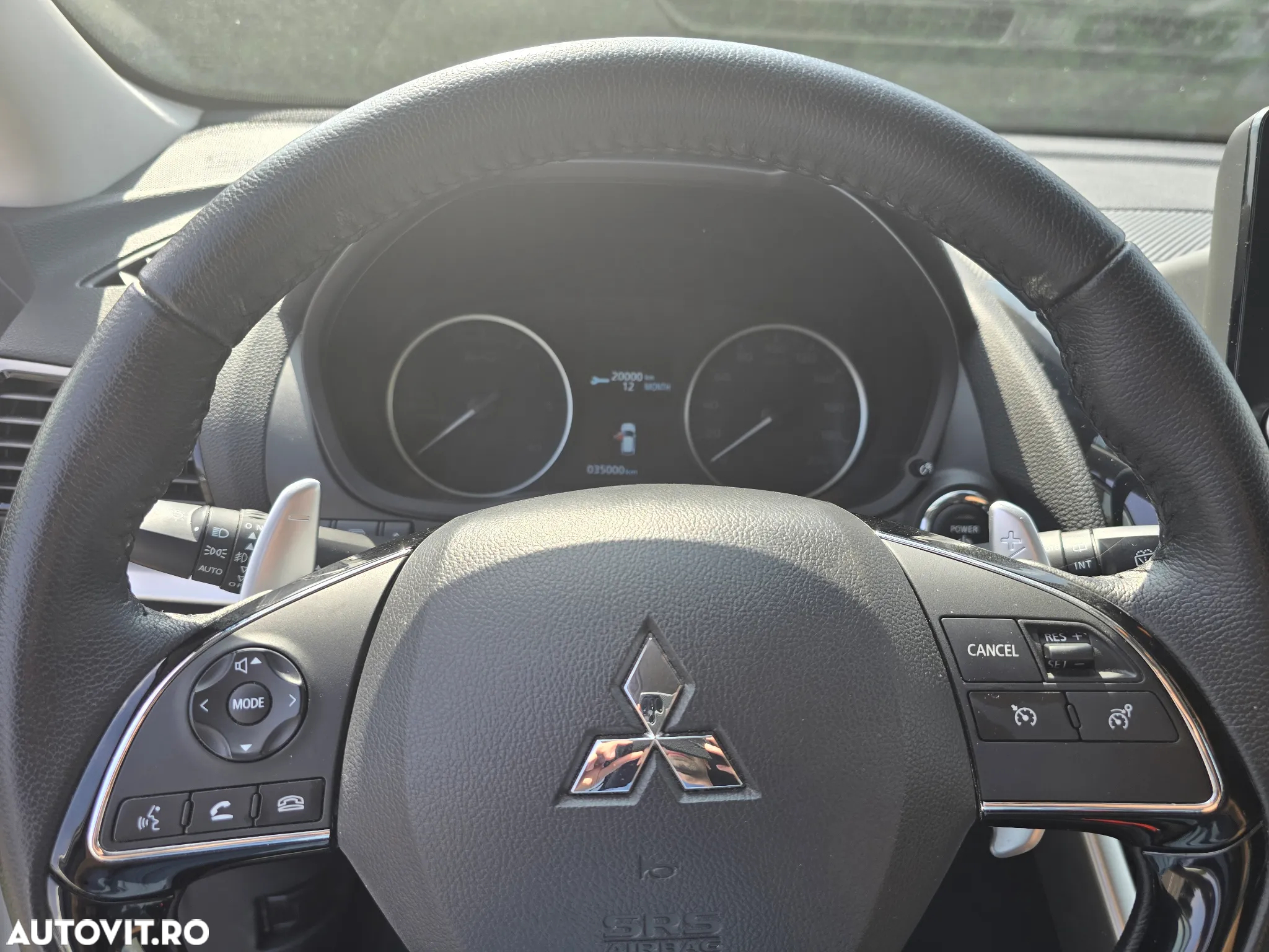 Mitsubishi Eclipse-Cross Plug-In Hybrid 4WD Basis - 17