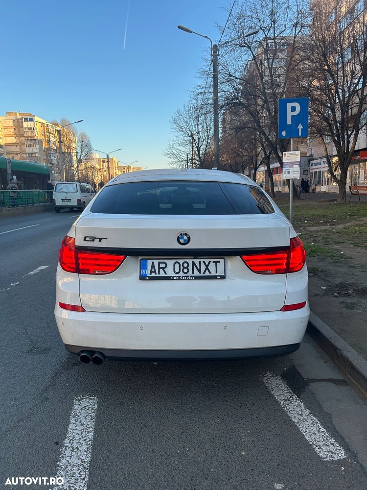 BMW Seria 5 520d - 4