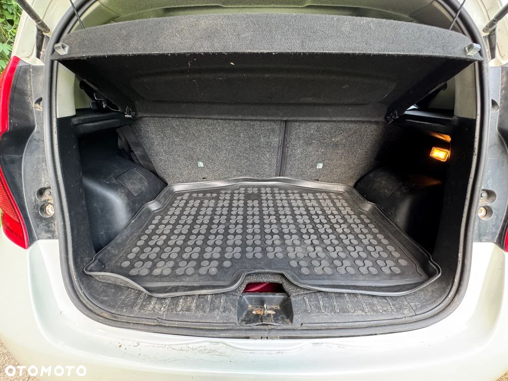 Nissan Note - 7