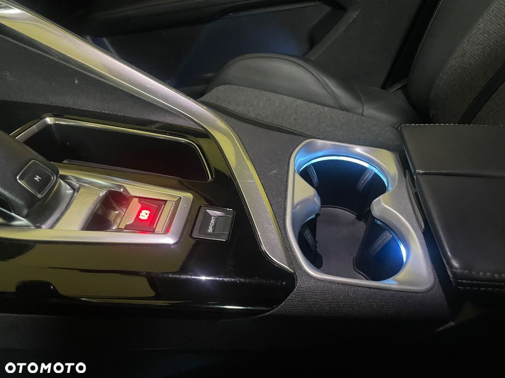 Peugeot 3008 - 10