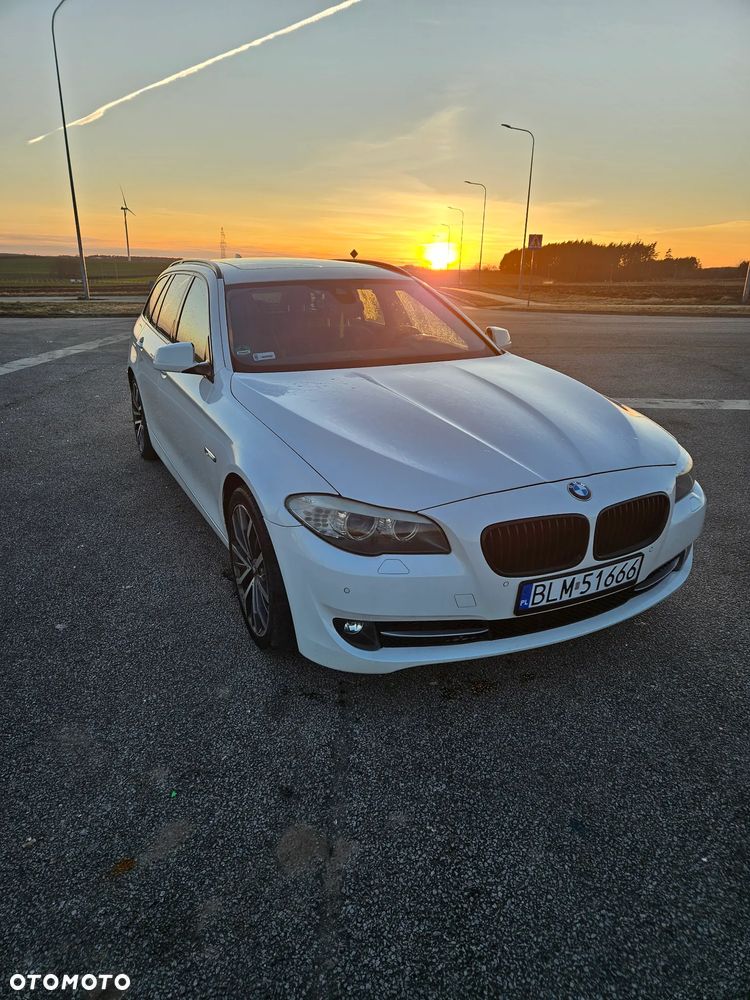 BMW Seria 5 520d Sport-Aut - 3