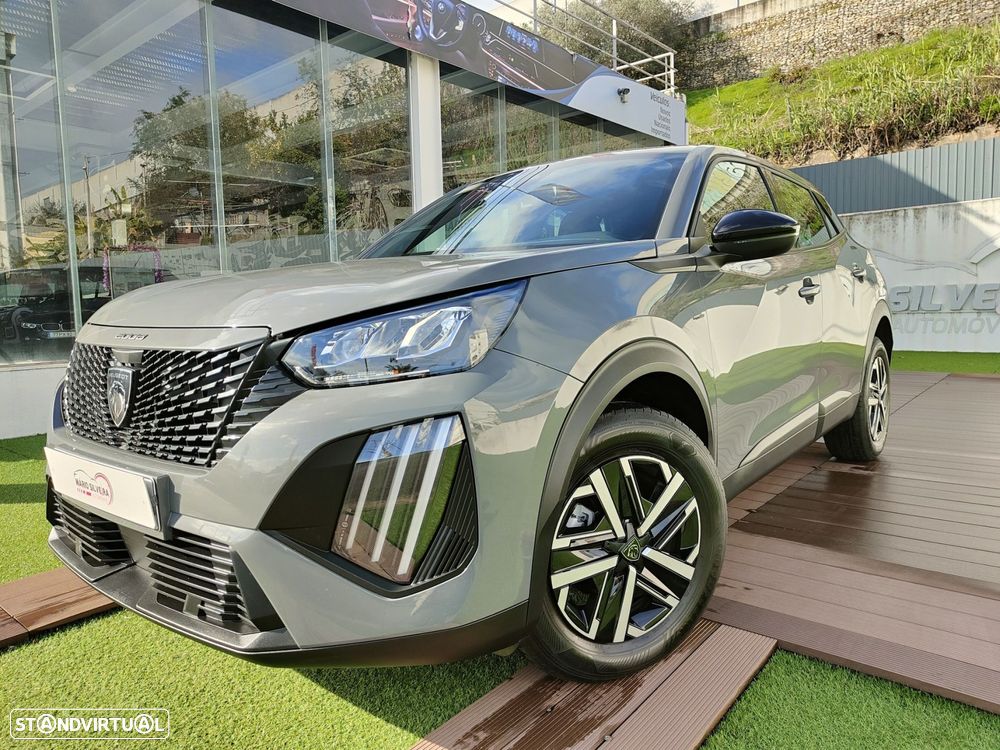 Peugeot 2008 1.2 PureTech Active Pack - 4