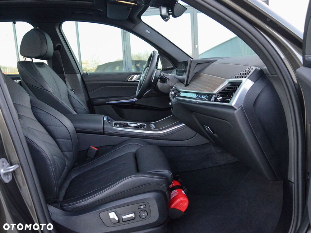 BMW X5 - 32