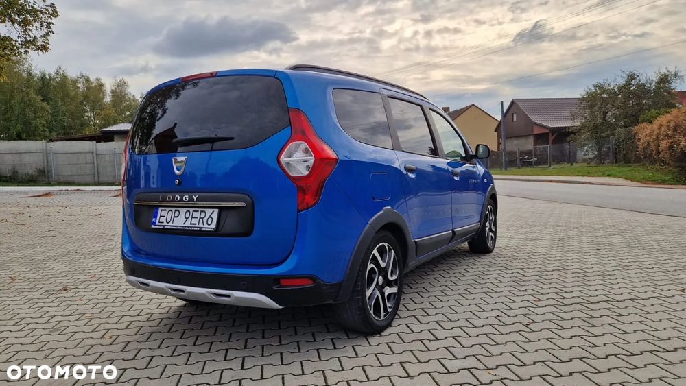 Dacia Lodgy TCe 115 Stepway - 21