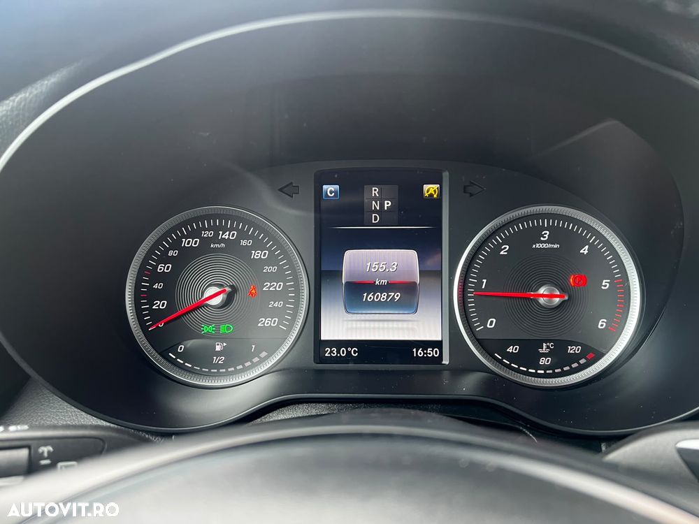 Mercedes-Benz GLC 250 d 4MATIC - 13