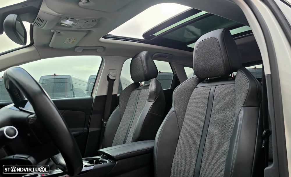 Peugeot 3008 1.2 PureTech Allure J18 - 3