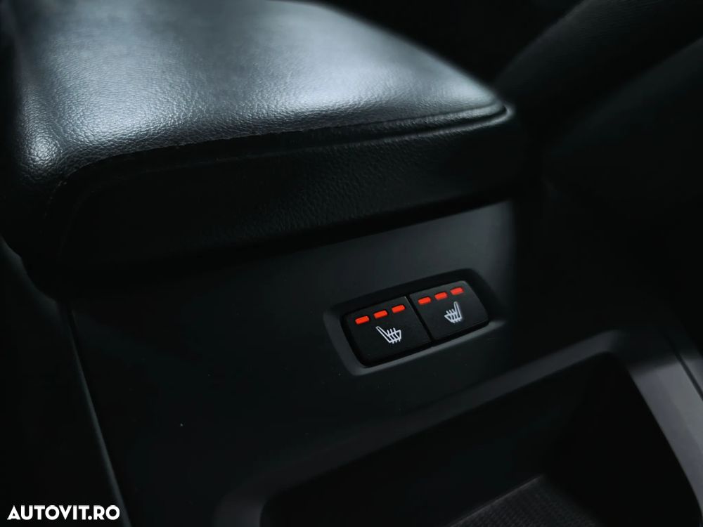 Volvo XC 60 B4 D AWD Core - 27