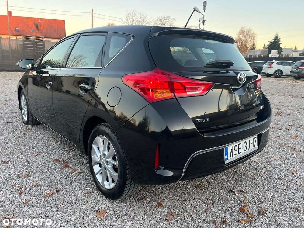 Toyota Auris 1.6 Dynamic - 8