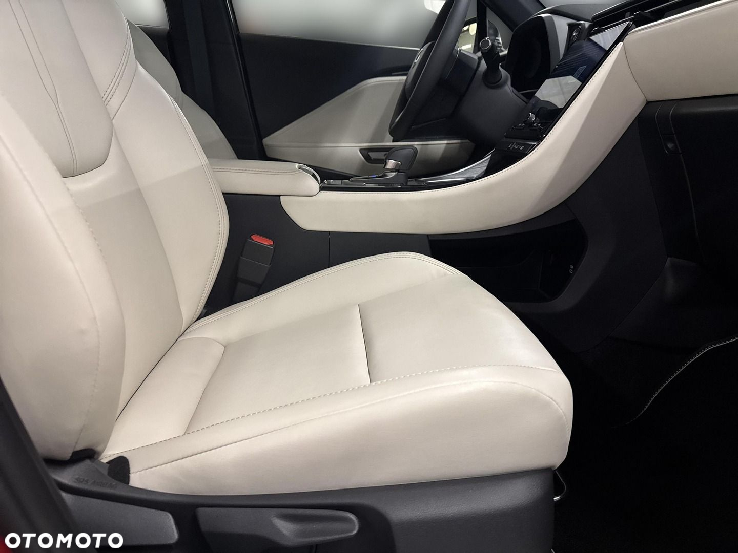 Lexus LBX 1.5 Hybrid Elegant - 16