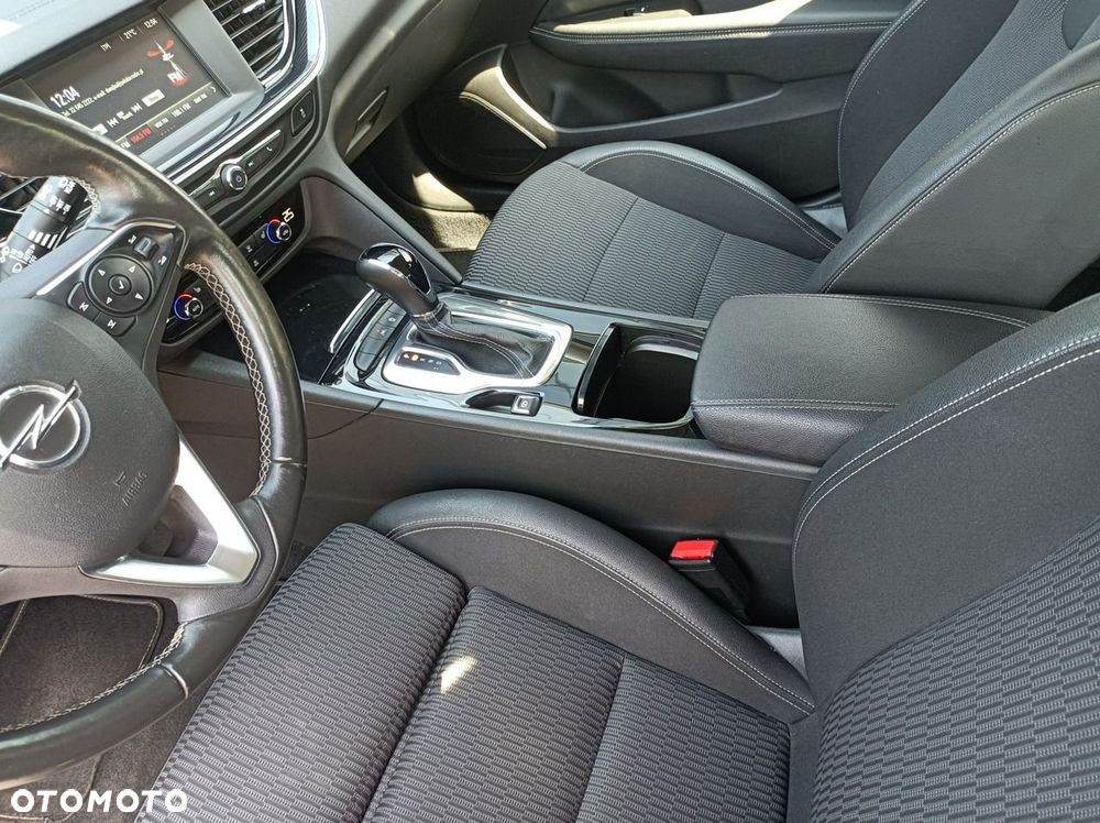 Opel Insignia - 13