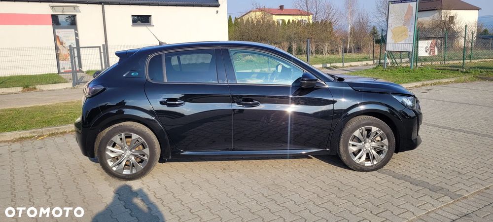 Peugeot 208 Elektromotor 136 GT Pack - 11